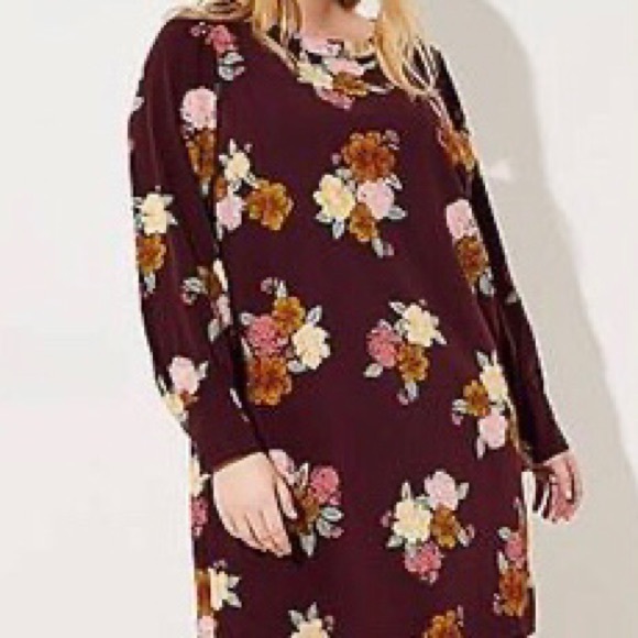 LOFT Dresses & Skirts - LOFT Shift Dress